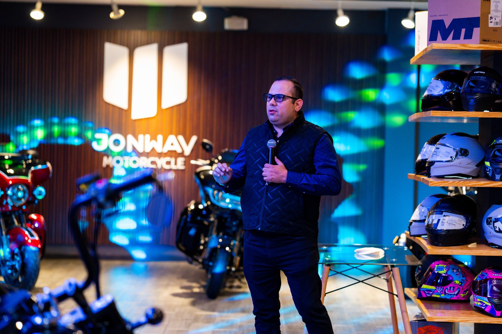 Presentación programa de distribuidores VEWO Jonway